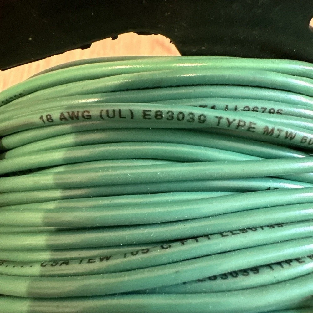 18 AWG (UL) EE83039 Type MTW 600V Class K VW-1. 500 FEET. Resignations 300+